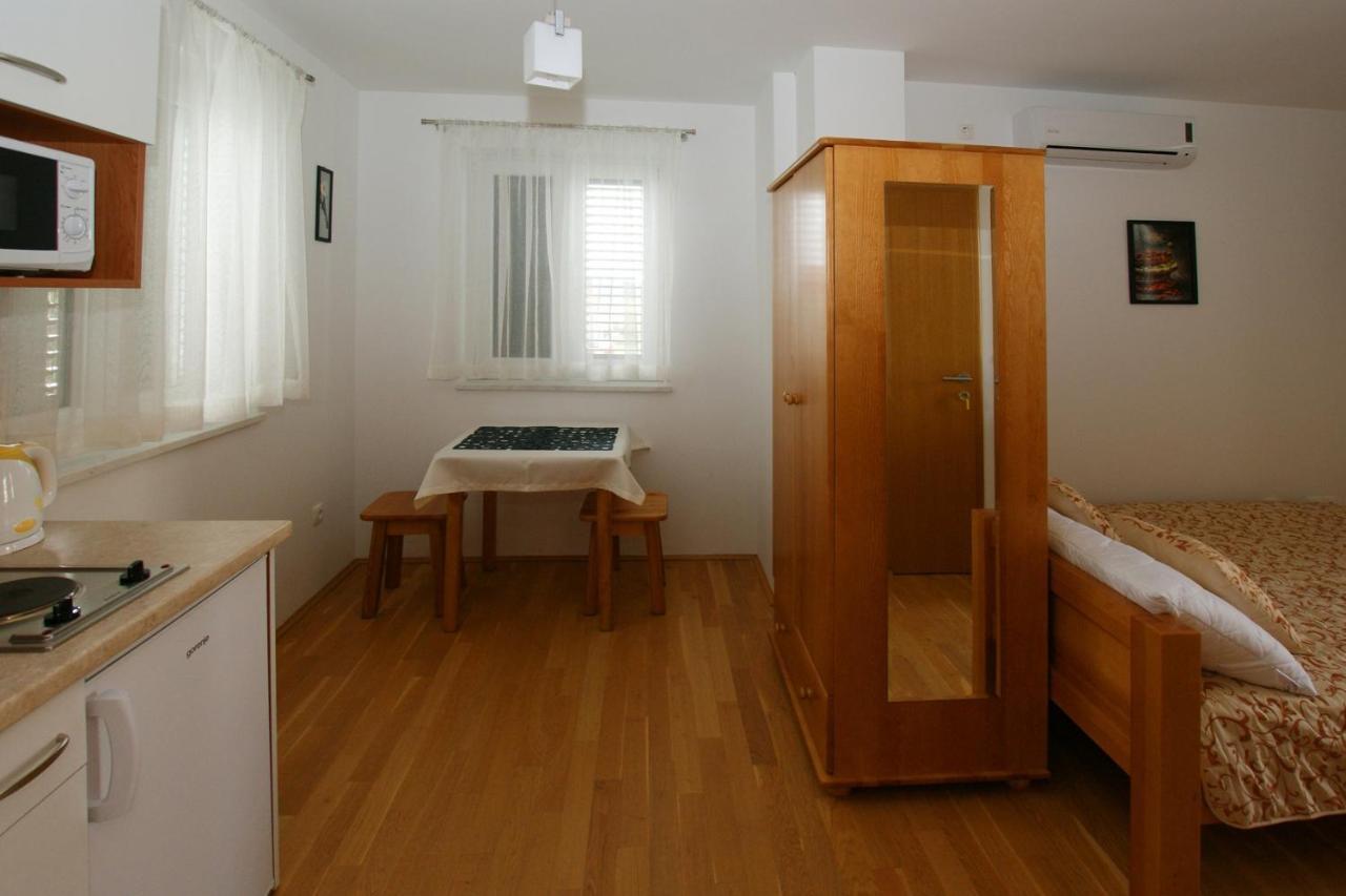 Villa Trio Srima Kültér fotó