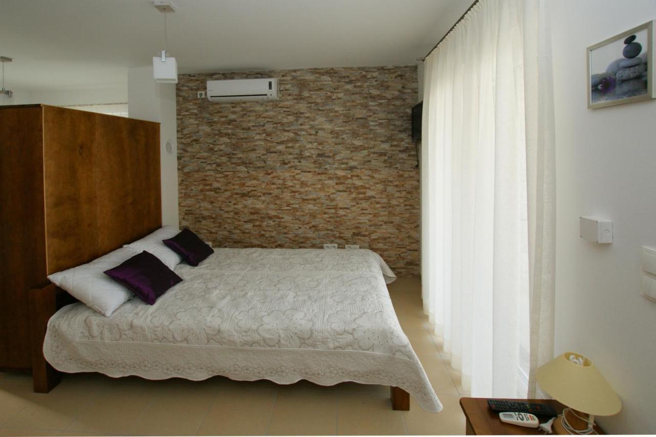 Villa Trio Srima Kültér fotó